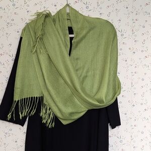 Lime green Fringed Scarf Shawl Shrug  Cotton blend no tags Woven Sheen Boho